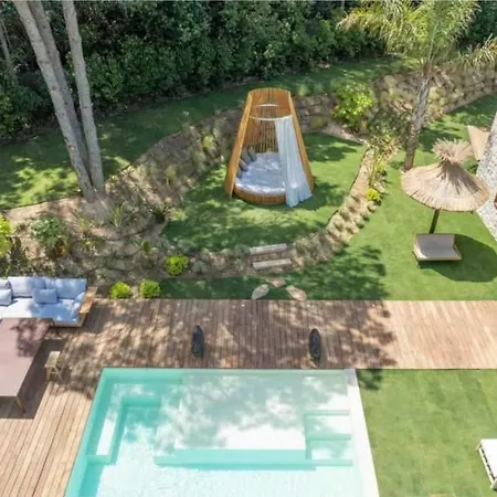 Apartment Prestige A C 12p With Pool & Lounge