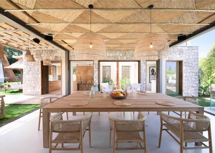 Apartment Prestige A C 12p With Pool & Lounge