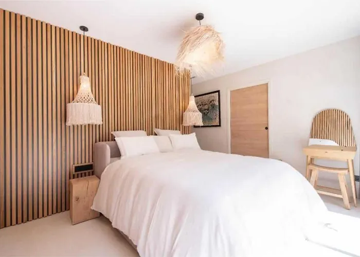 Prestige A C 12p With Pool & Lounge Apartment Saint-Tropez