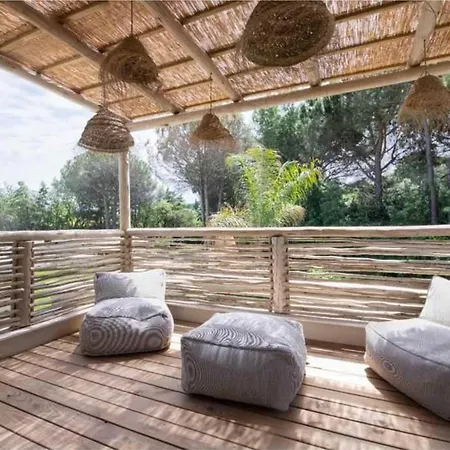 Prestige A C 12p With Pool & Lounge Appartement